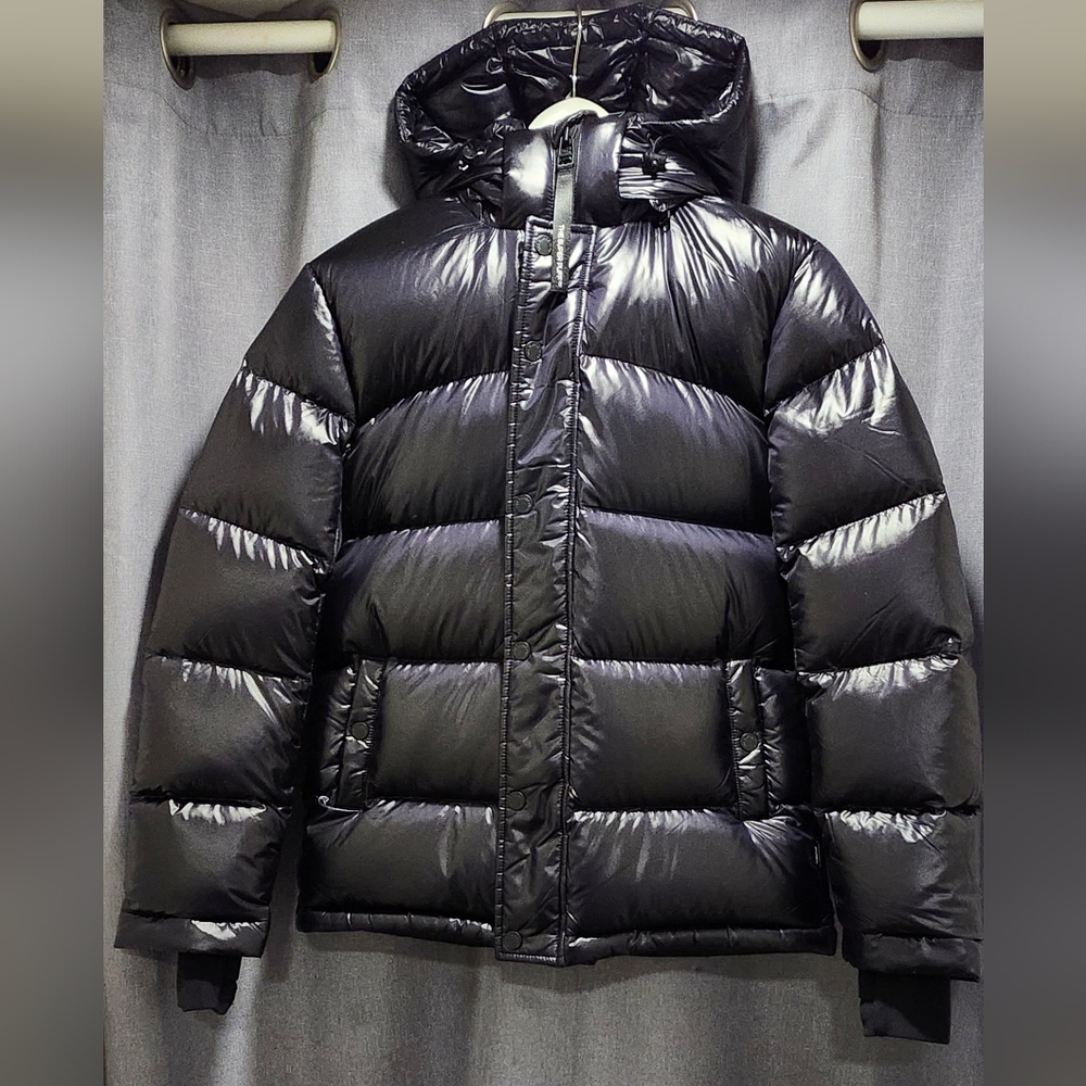 Aritzia - The Super Puff Original - Down Jacket Women's XXXS - Liquid Black